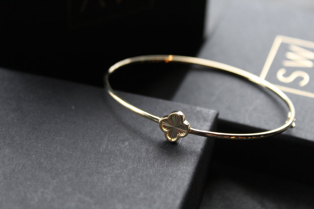 9ct Yellow Gold Rainbow Petal Bangle