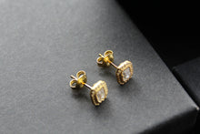 Load image into Gallery viewer, Dainty Deco Style Earrings
