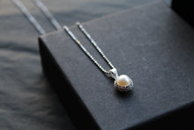 Load image into Gallery viewer, Freshwater Pearl &amp; CZ Crystal Necklace
