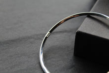 Load image into Gallery viewer, Large Tapered Hollow Slave Bangle
