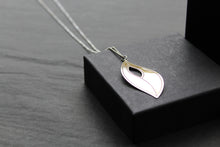 Load image into Gallery viewer, Laurel Leaf Necklace
