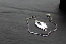 Load image into Gallery viewer, Laurel Leaf Necklace
