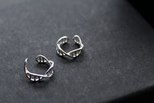 Load image into Gallery viewer, Pair of Barred Crossover Ear Cuffs
