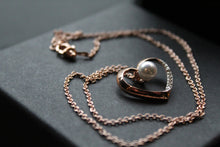 Load image into Gallery viewer, Rose Gold Heart with Pearl &amp; Cubic Zirconia
