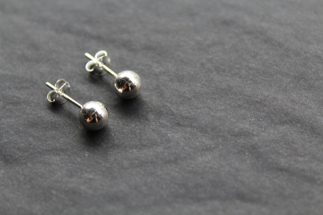 Silver Ball Studs