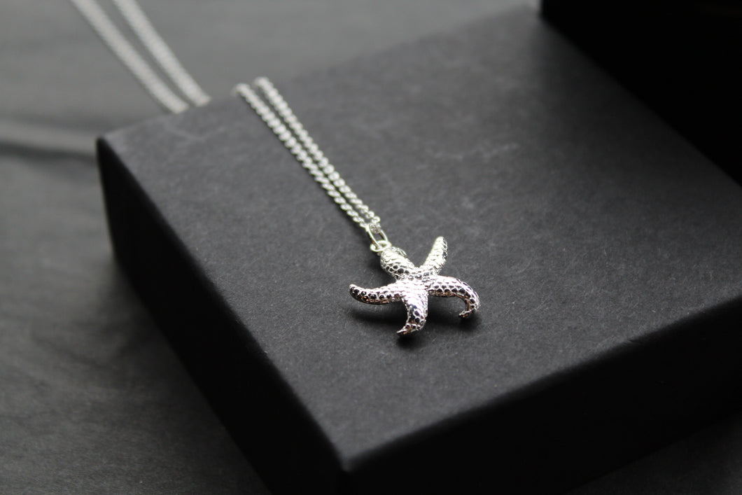 Silver Chunky Starfish Necklace