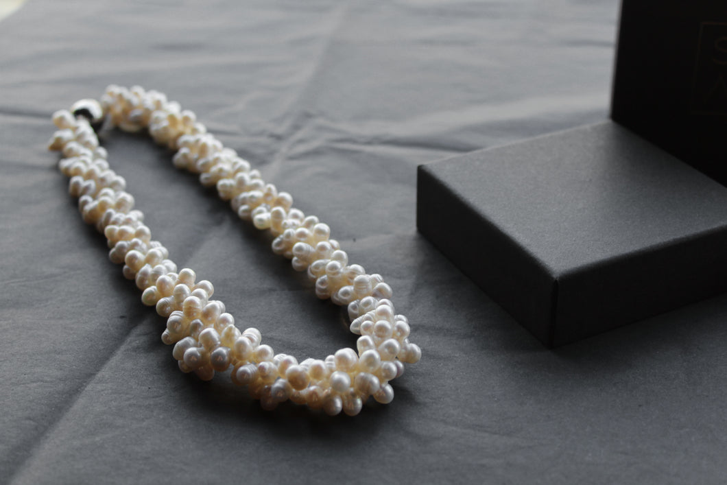 Twisted Baroque Style Pearl Necklace