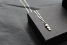 Load image into Gallery viewer, White Mother of Pearl Trio Necklace
