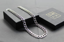 Load image into Gallery viewer, Chunky Silver  Double Linked Curb Chain
