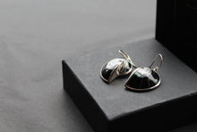 Load image into Gallery viewer, Nautilus Shell Earrings
